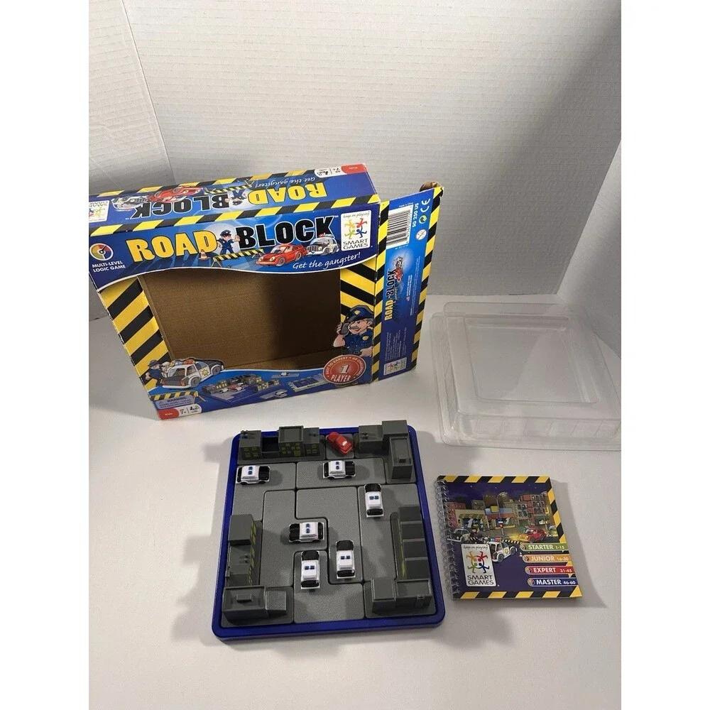 Smart Games Road Block Board Game Get The Gangster SG250US 2011 Rare
